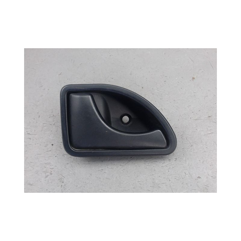POIGNEE INTERIEURE PORTE AVANT GAUCHE RENAULT KANGOO