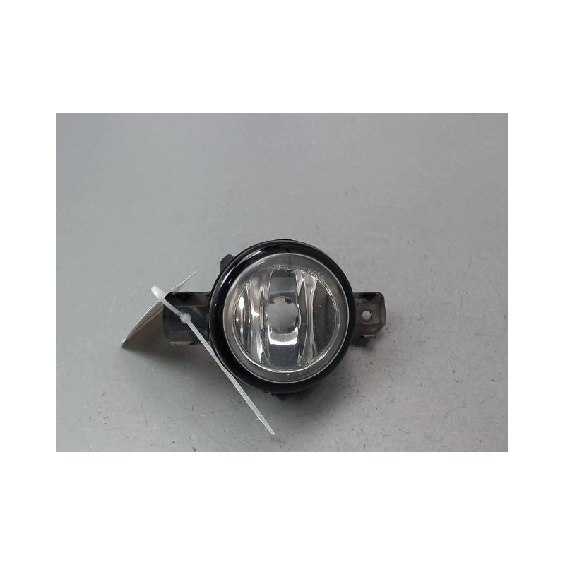 PHARE ANTIBROUILLARD AVANT DROIT NISSAN QASHQAI BREAK I Phase 1 2007-2010