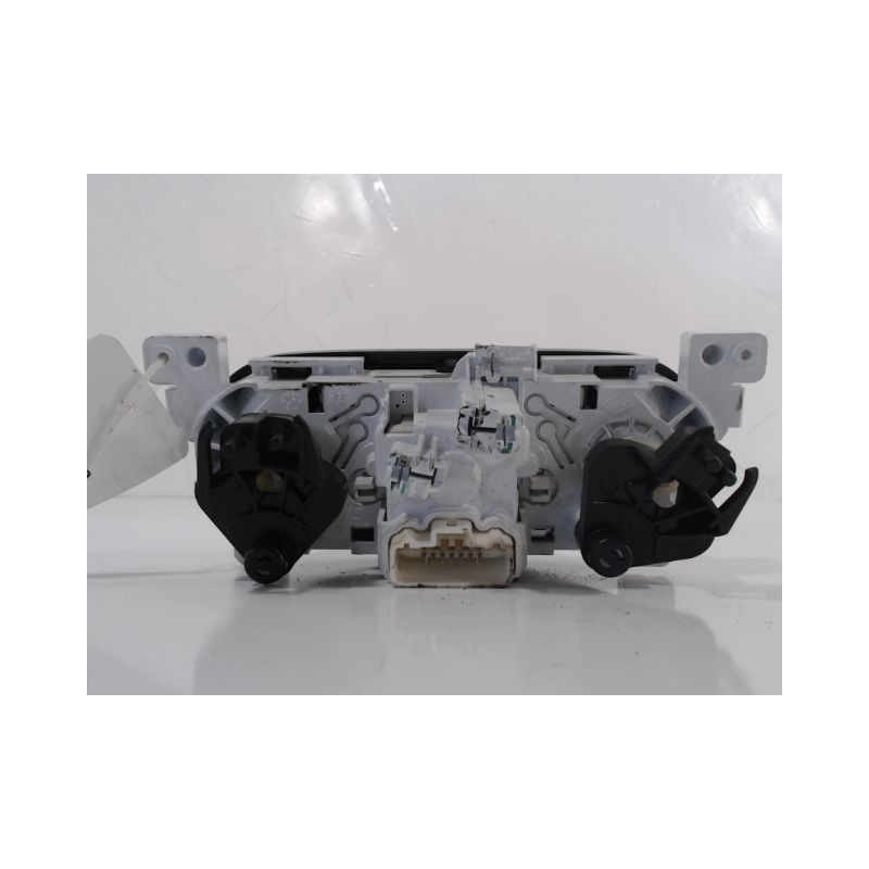COMMANDE DE CHAUFFAGE DACIA SANDERO 2008-