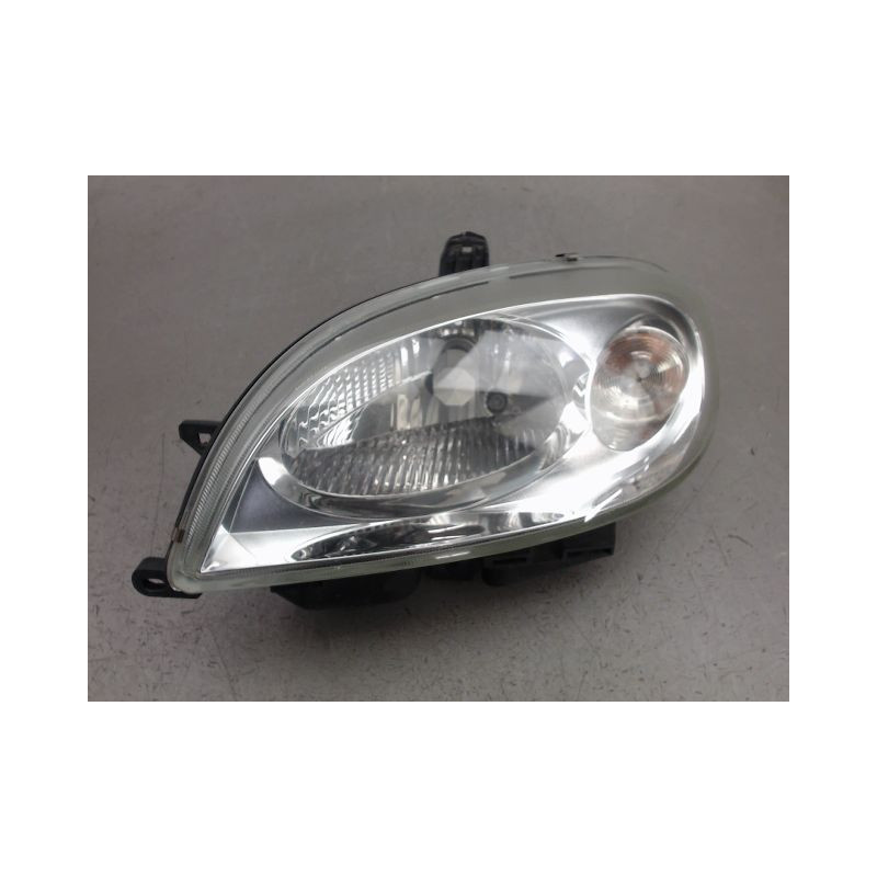 PHARE GAUCHE CITROEN SAXO