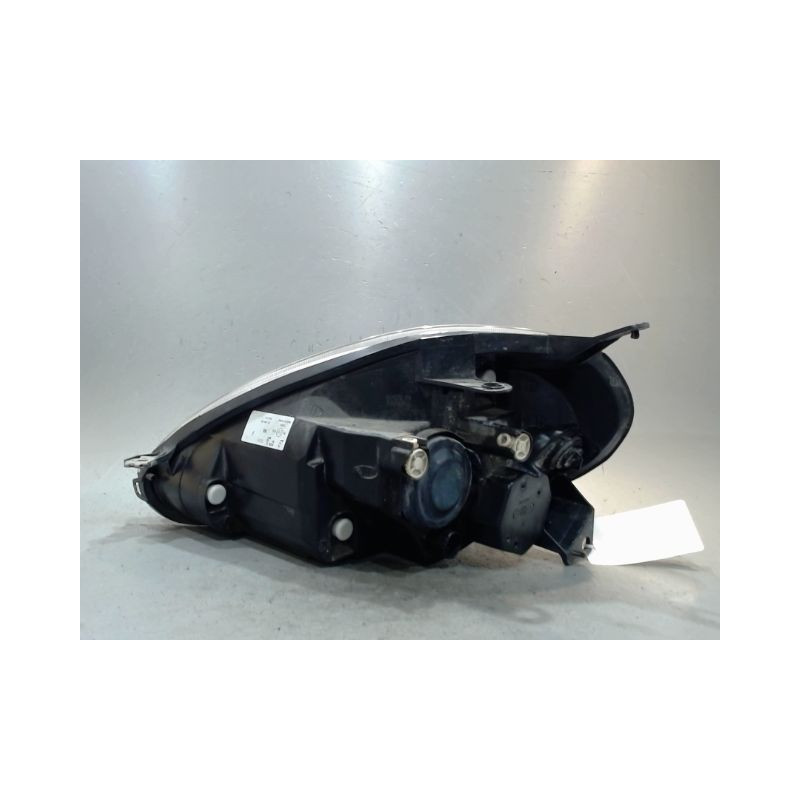 PHARE DROIT FIAT PUNTO