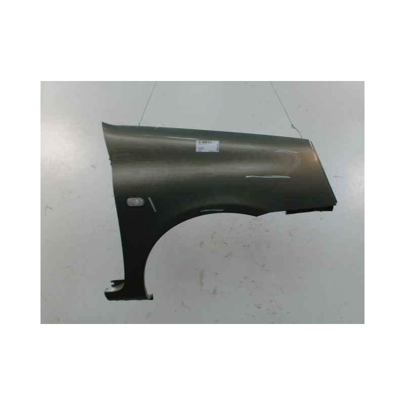 AILE AVANT DROIT RENAULT CLIO