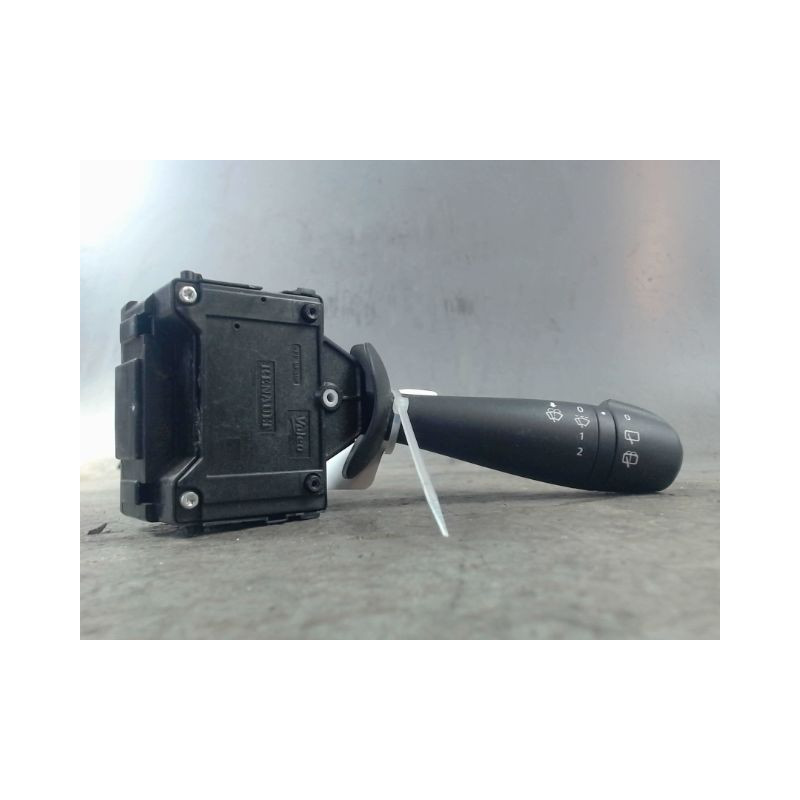 COMMANDE ESSUIE GLACE DACIA SANDERO 2008-