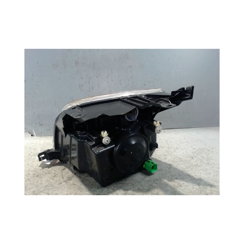 PHARE DROIT FORD FUSION 2005-