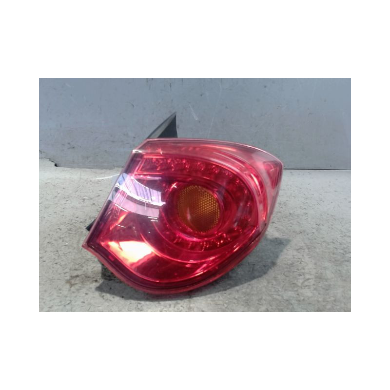 FEU ARRIERE DROIT ALFA ROMEO GUILIETTA 2010-
