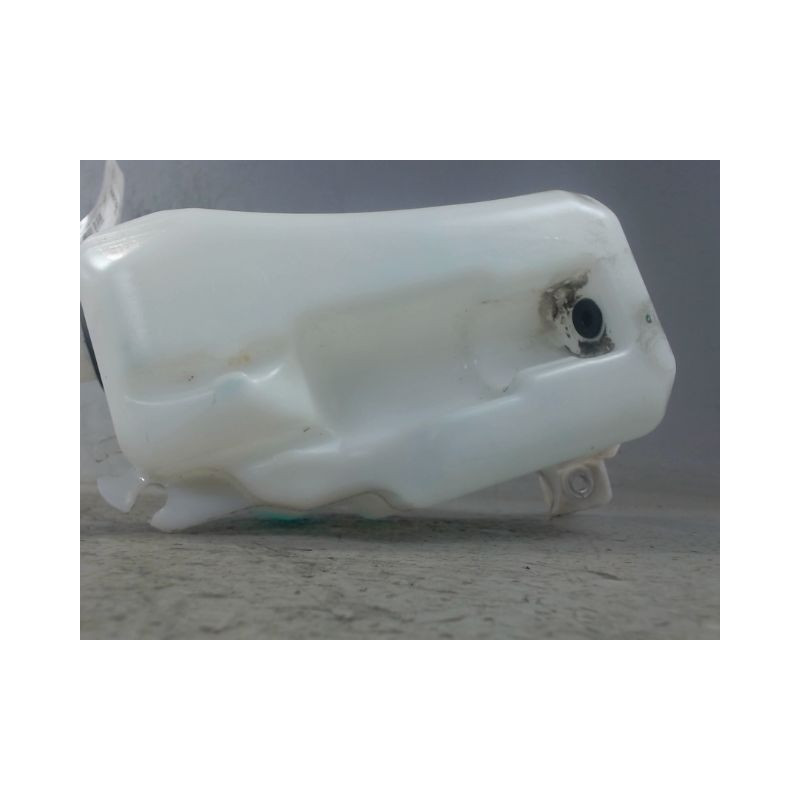RESERVOIR LAVE-GLACE AVANT ALFA ROMEO GUILIETTA 2010-