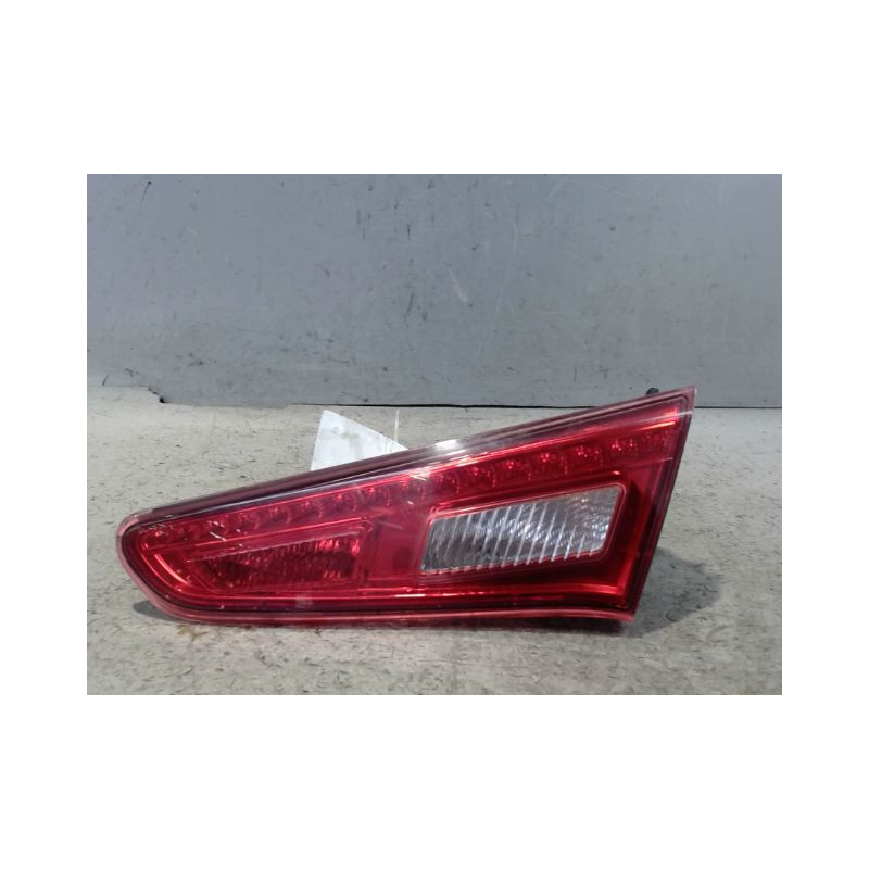 FEU ARRIERE INTERIEUR DROIT ALFA ROMEO GUILIETTA 2010-