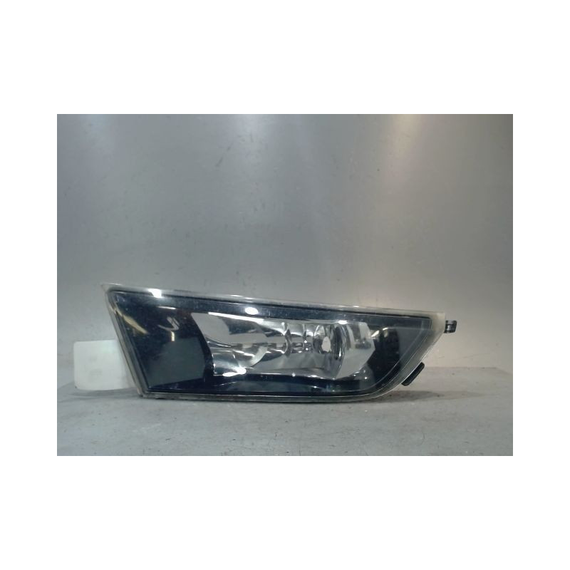 PHARE ANTIBROUILLARD AVANT DROIT SKODA FABIA