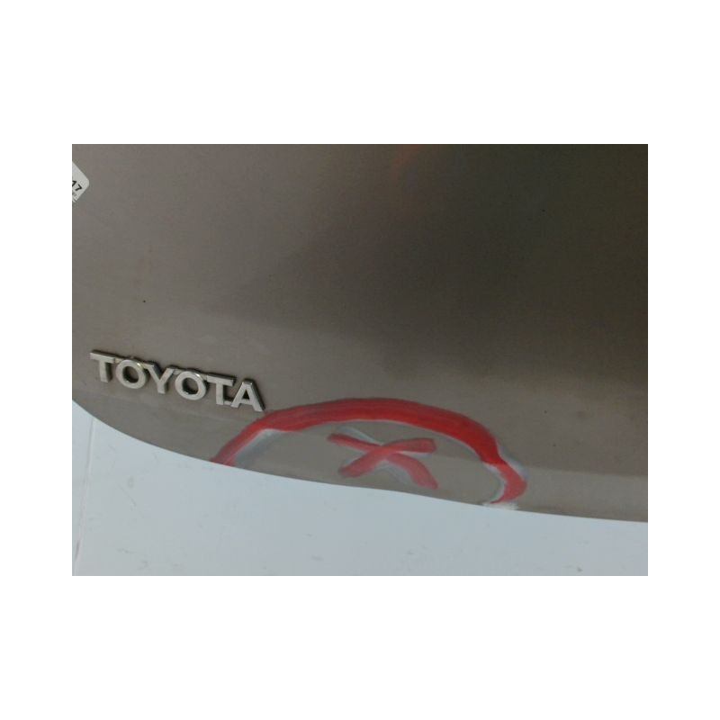HAYON TOYOTA AURIS 2010-
