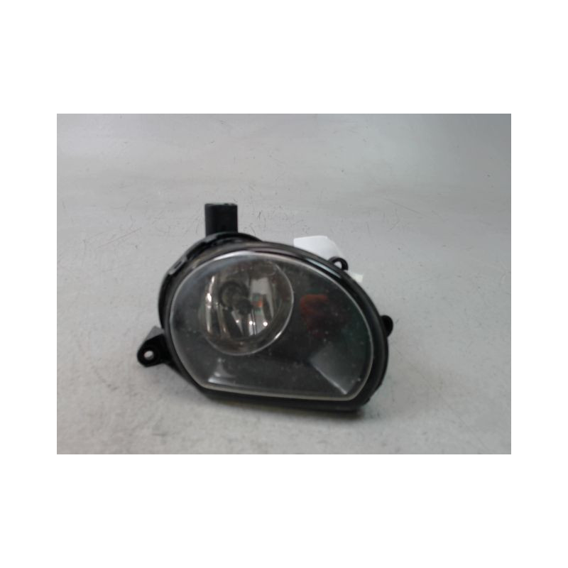 PHARE ANTIBROUILLARD AVANT DROIT AUDI Q7