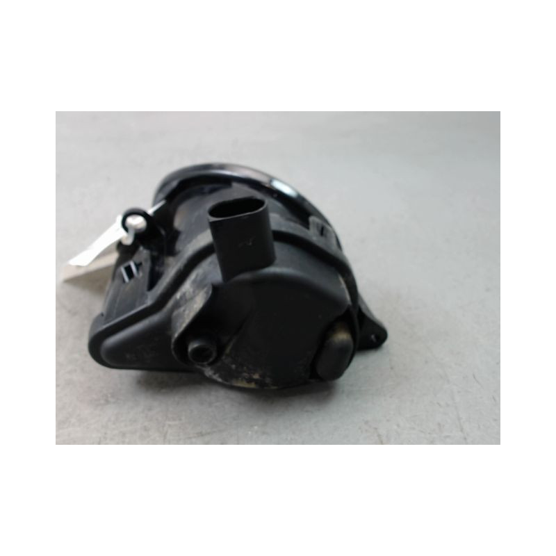 PHARE ANTIBROUILLARD AVANT DROIT AUDI Q7