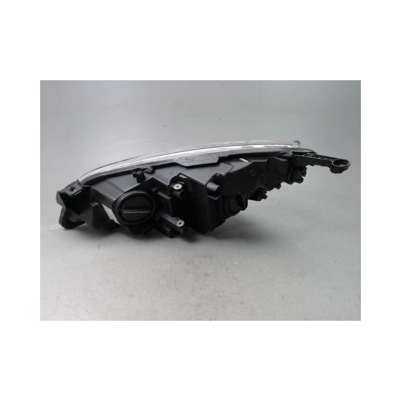PHARE DROIT OPEL ASTRA BREAK 2004-