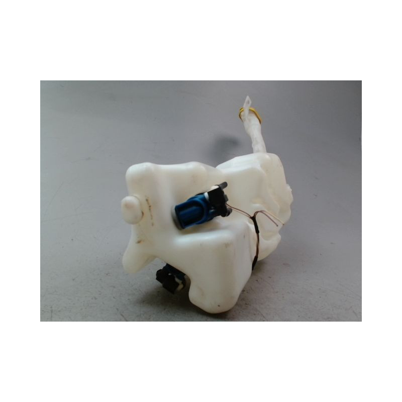 RESERVOIR LAVE-GLACE AVANT RENAULT CLIO III Phase 1 2005-2009
