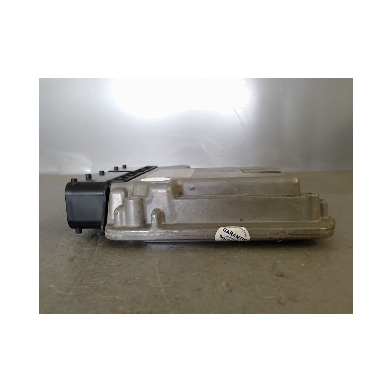 CALCULATEUR MOTEUR SEAT IBIZA IV 08-12