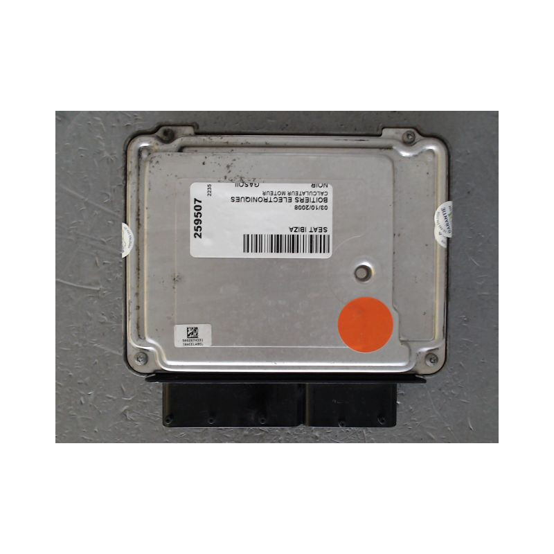 CALCULATEUR MOTEUR SEAT IBIZA
