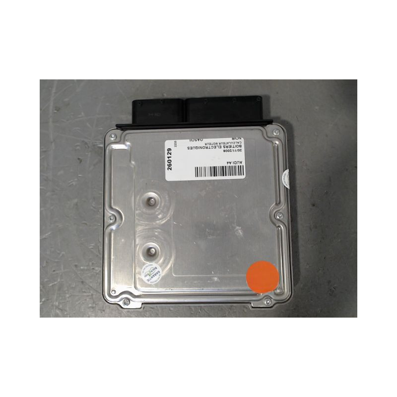CALCULATEUR MOTEUR AUDI A4