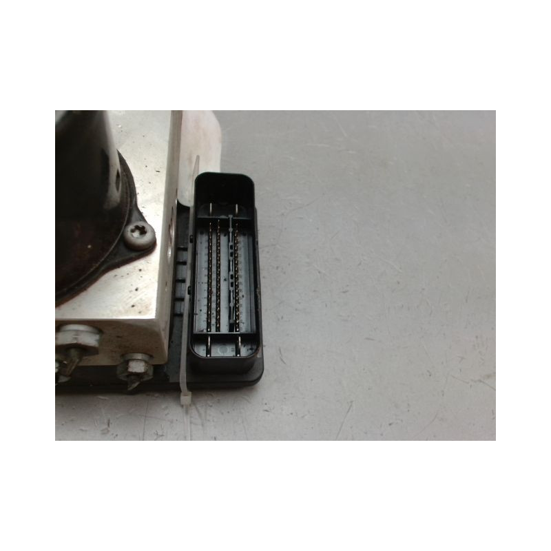 UNITE HYDRAULIQUE ABS MERCEDES CLASSE C BERL. II Phase 2 (203) 2004-2006