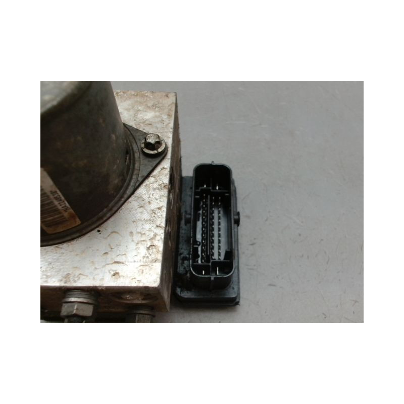 UNITE HYDRAULIQUE ABS VOLKSWAGEN TIGUAN