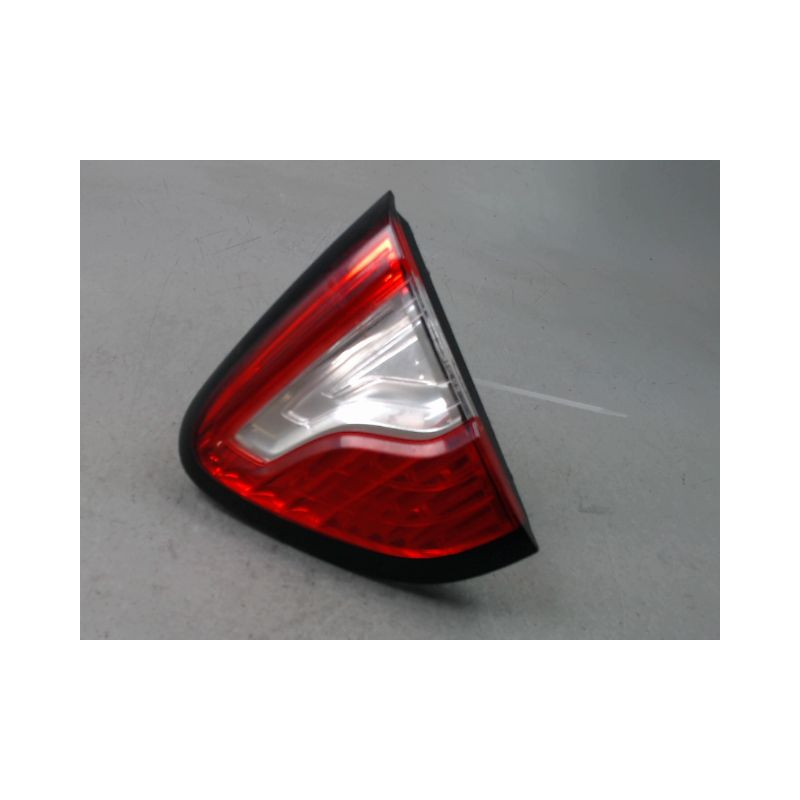 FEU ARRIERE INTERIEUR DROIT RENAULT CAPTUR