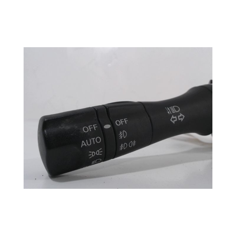 BLOC COMMODOS NISSAN MICRA 2009-