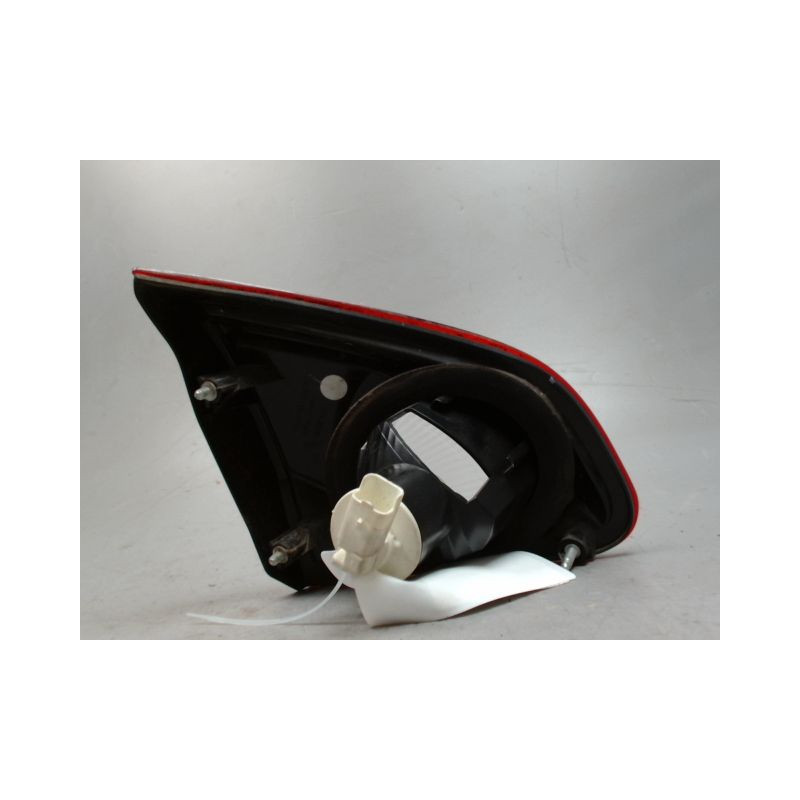 FEU ARRIERE INTERIEUR DROIT NISSAN QASHQAI