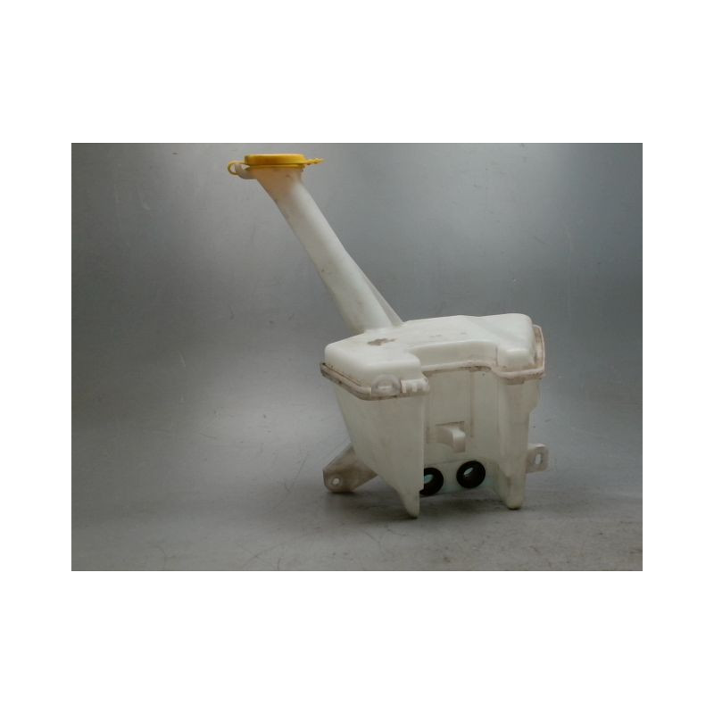 RESERVOIR LAVE-GLACE AVANT TOYOTA YARIS