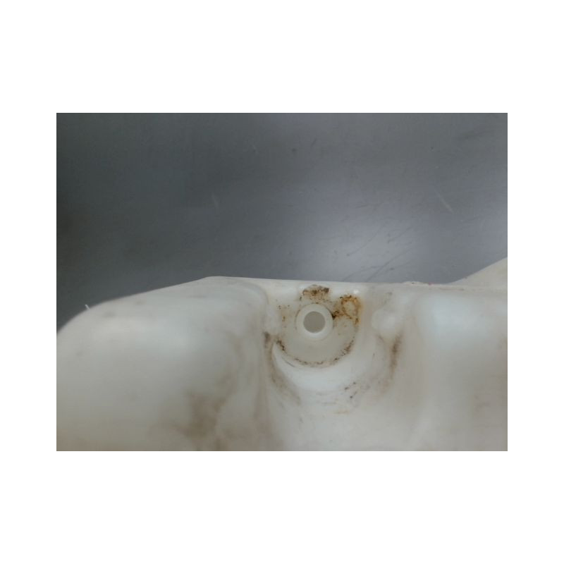 RESERVOIR LAVE-GLACE AVANT RENAULT TWINGO 93-98