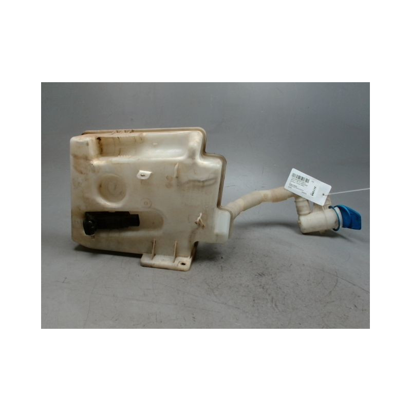 RESERVOIR LAVE-GLACE AVANT VOLKSWAGEN GOLF V 2003-2009