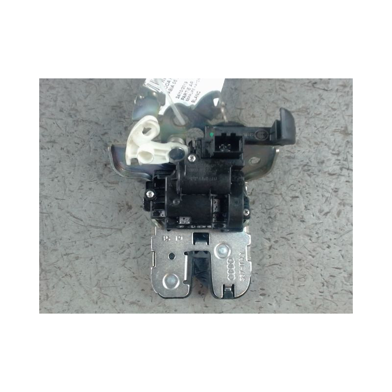 SERRURE HAYON  SKODA FABIA 2007-