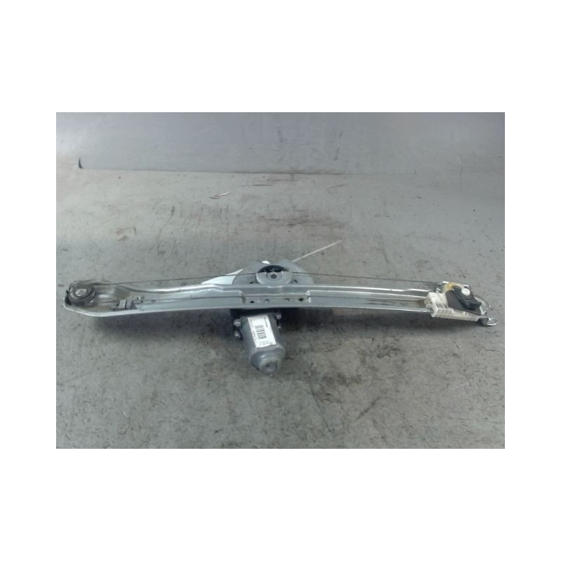 MECANISME+MOTEUR LEVE-GLACE ARRIERE GAUCHE RENAULT CLIO III 2010-