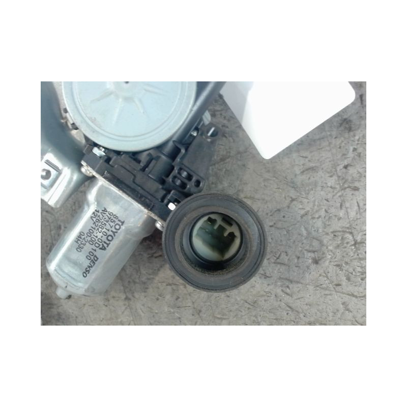 MECANISME+MOTEUR LEVE-GLACE AVANT DROIT TOYOTA YARIS 2005-
