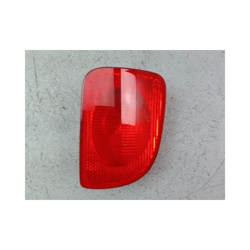 FEU DE PARE-CHOC ARRIERE DROIT RENAULT KANGOO EXPRESS II Phase 2 2013-...