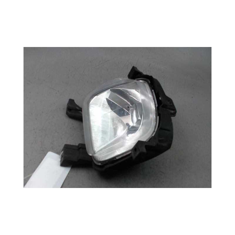 PHARE ANTIBROUILLARD AVANT GAUCHE KIA CARENS 2002-