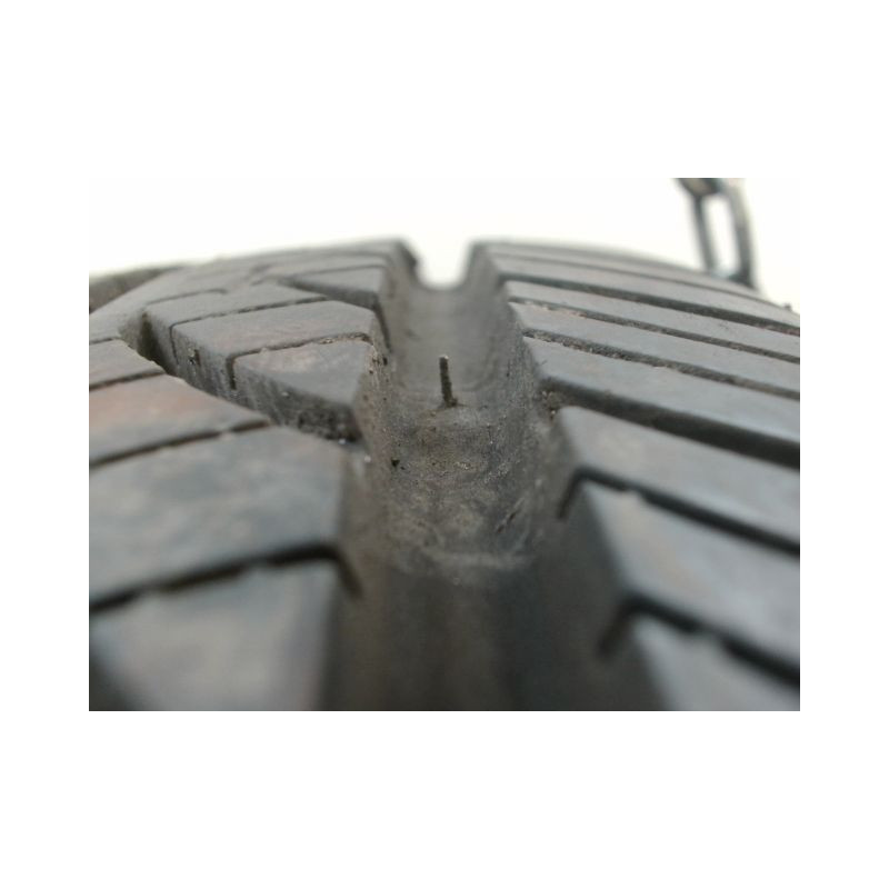 Pneu NEXEN CLASSE PREMIERE CP671 215 70 16 100 H