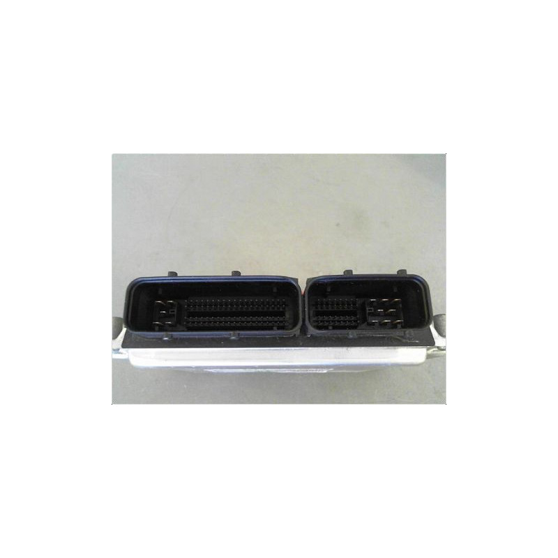 CALCULATEUR MOTEUR VOLKSWAGEN POLO IV 02-05