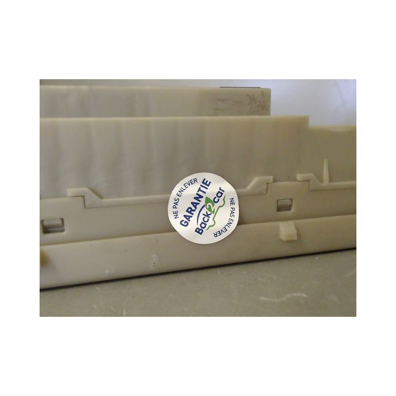 BOITE A FUSIBLES RENAULT CLIO III ESTATE 2008-