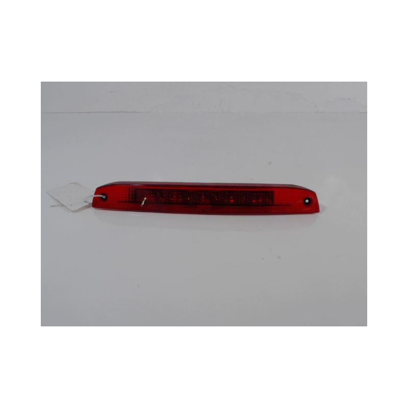 FEUX STOP SUPPLEMENTAIRE FORD FOCUS 2008-