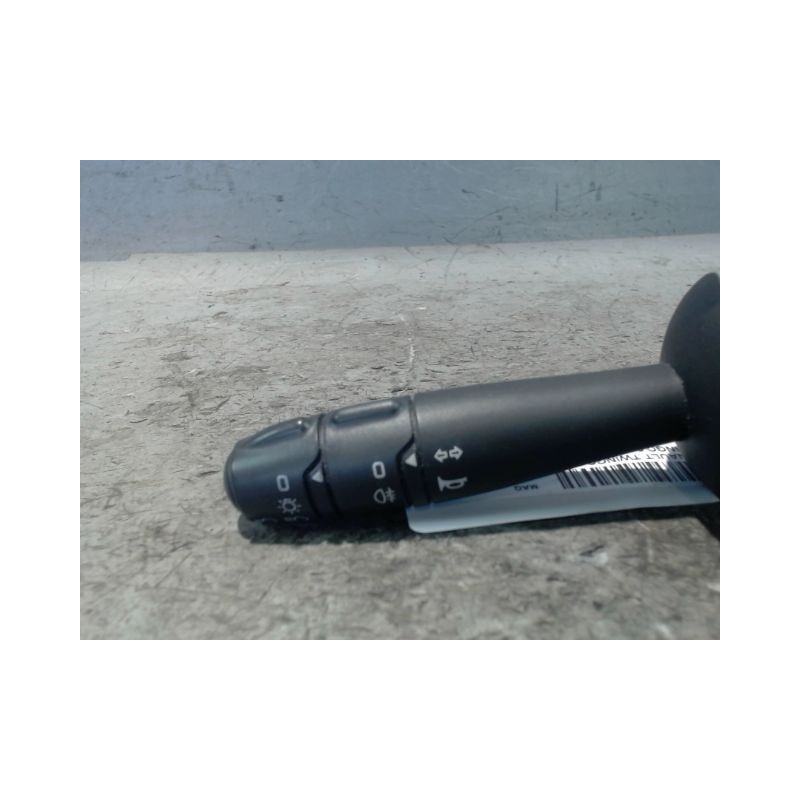 COMMANDE CLIGNOTANT RENAULT TWINGO 2 2009-