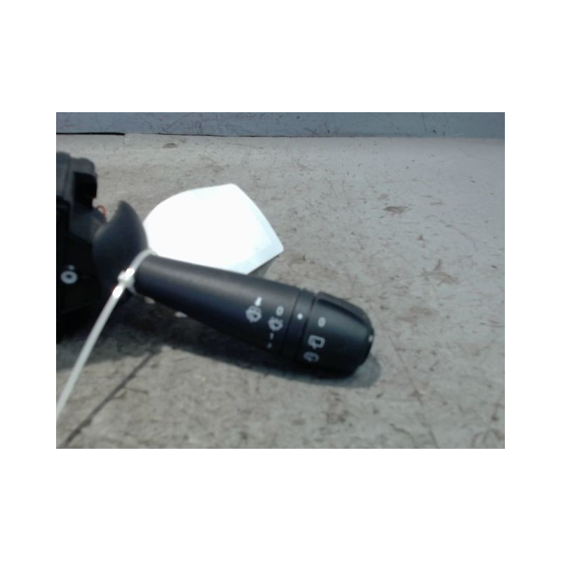 COMMANDE ESSUIE GLACE DACIA SANDERO 2008-