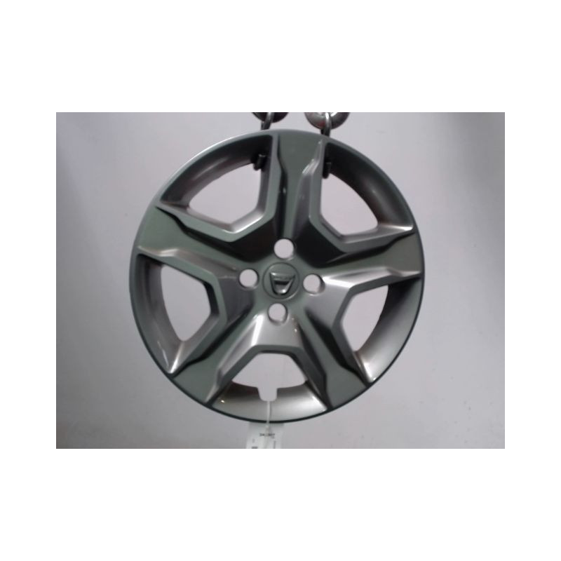 ENJOLIVEUR DE ROUE DACIA SANDERO 2008-