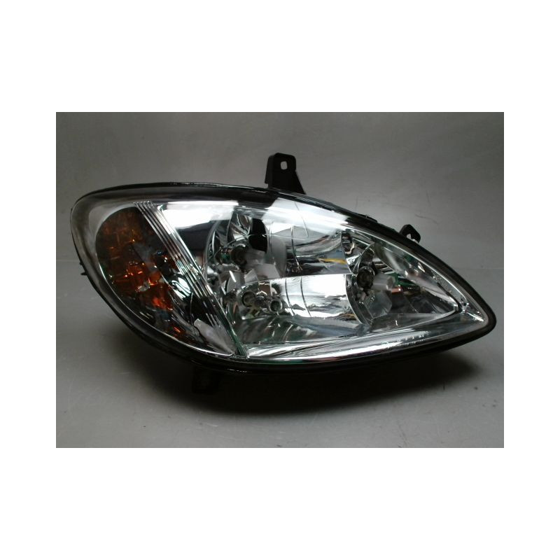 PHARE DROIT MERCEDES VITO FOURGON COMPACT 03-