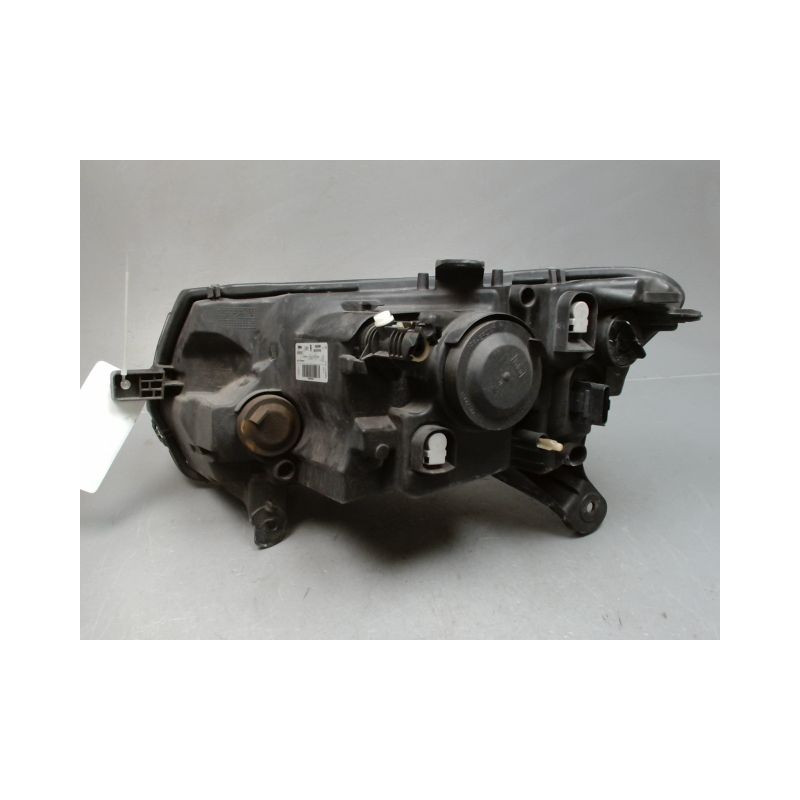 PHARE DROIT DACIA SANDERO