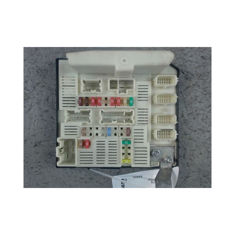 PLATINE FUSIBLE AVANT RENAULT KANGOO EXPRESS 2008-