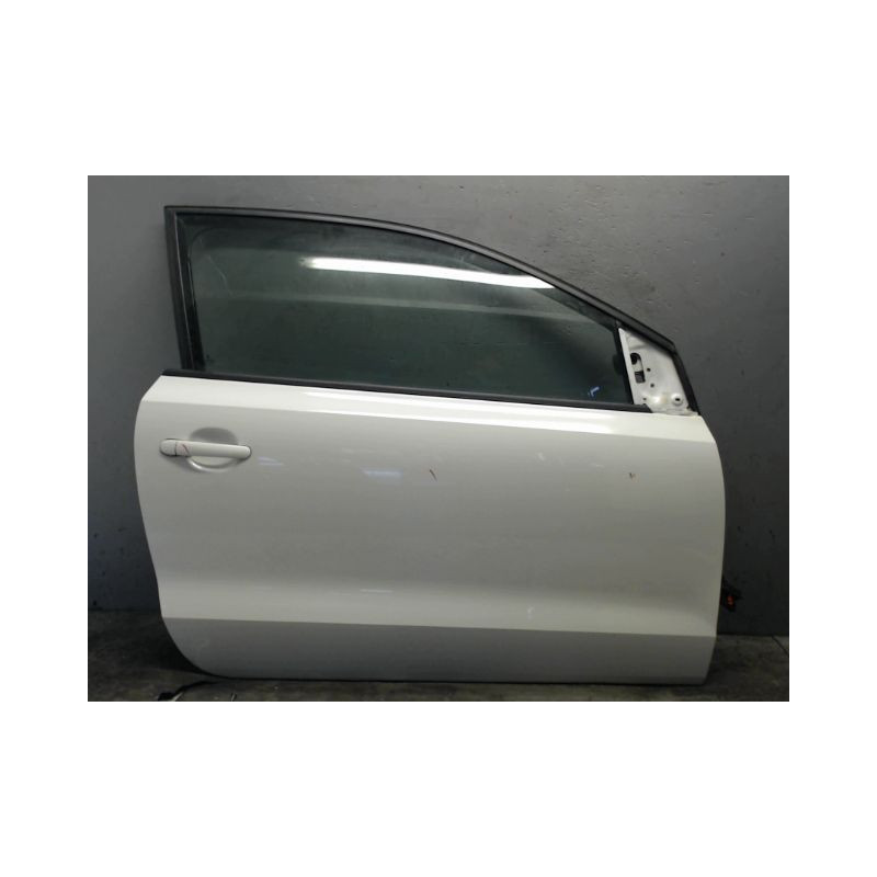 PORTE AVANT DROIT VOLKSWAGEN POLO