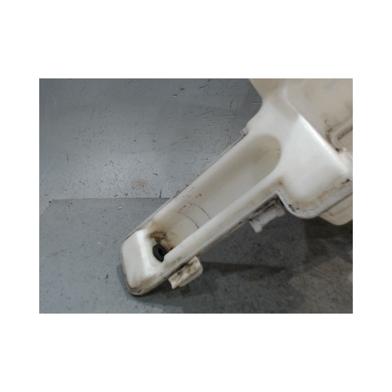 RESERVOIR LAVE-GLACE AVANT VOLKSWAGEN PASSAT