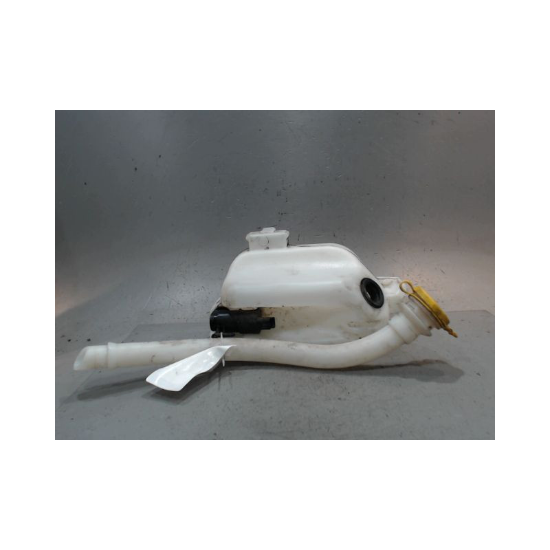RESERVOIR LAVE-GLACE AVANT RENAULT KANGOO