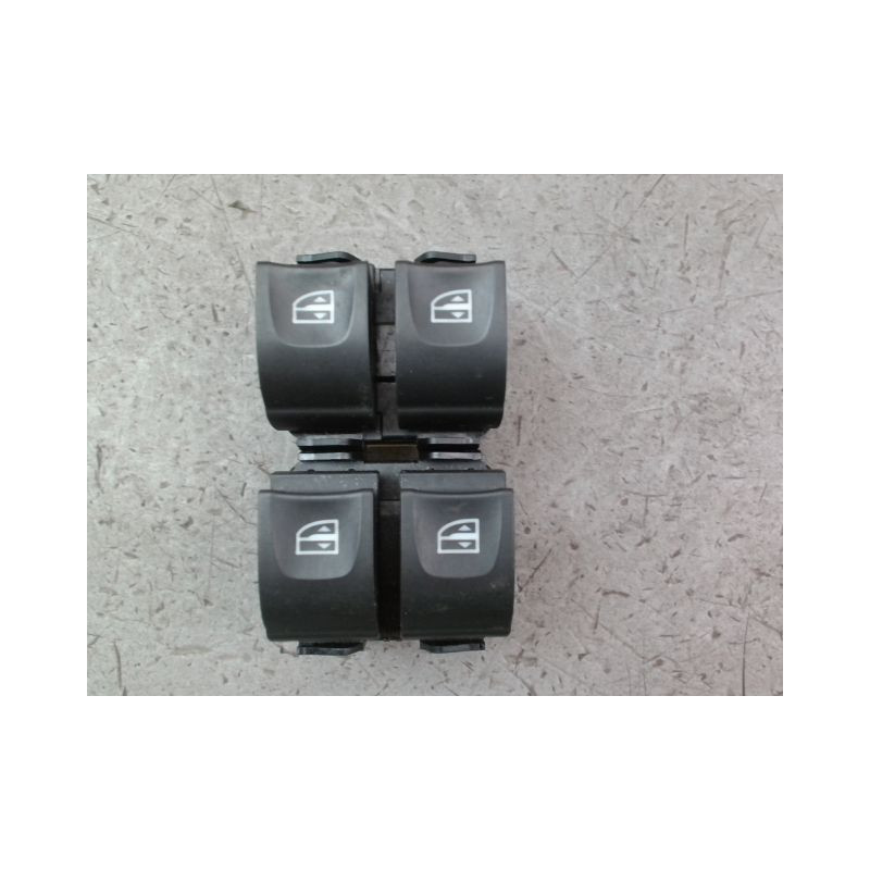 COMMANDE LEVE-GLACE PORTE AVG RENAULT ZOE