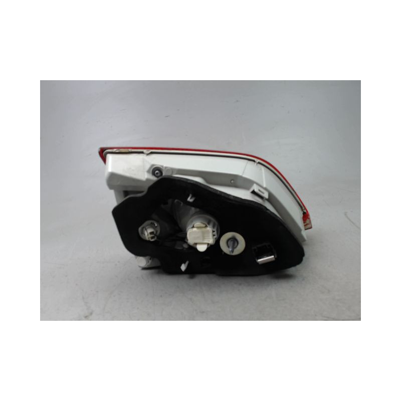 FEU ARRIERE INTERIEUR DROIT PEUGEOT 308 SW 2008-