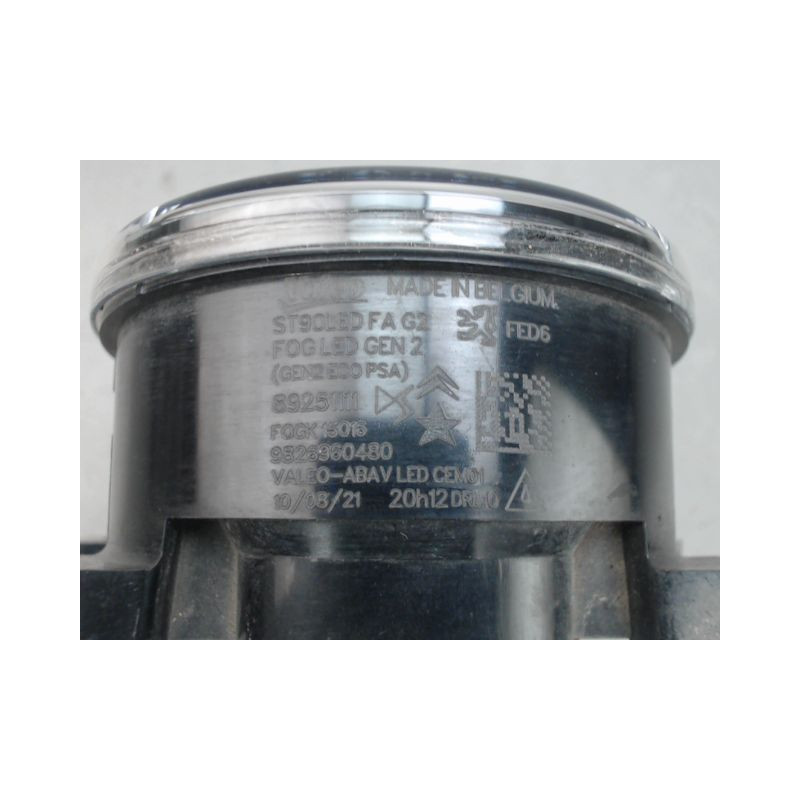 PHARE ANTIBROUILLARD AVANT DROIT CITROEN E-C4