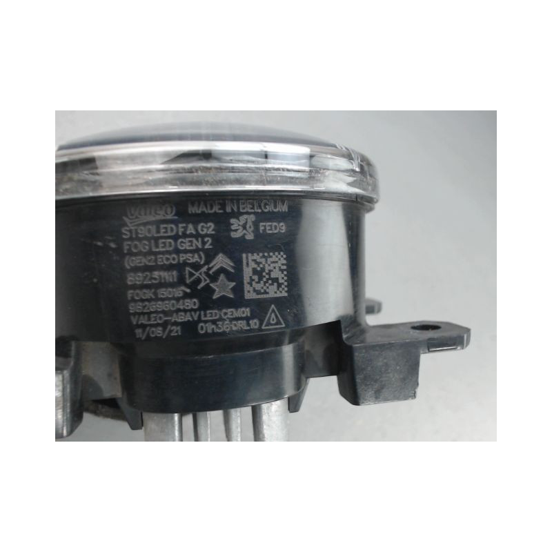 PHARE ANTIBROUILLARD AVANT GAUCHE CITROEN E-C4